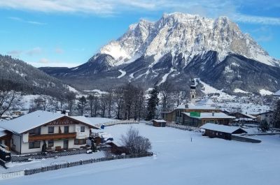 haus-schneezauber-lermoos-whatsapp-260923-winter.jpg